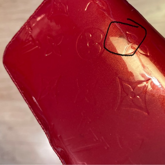 Louis Vuitton cherry red Vernis clutch zippy wallet - Picture 14 of 14